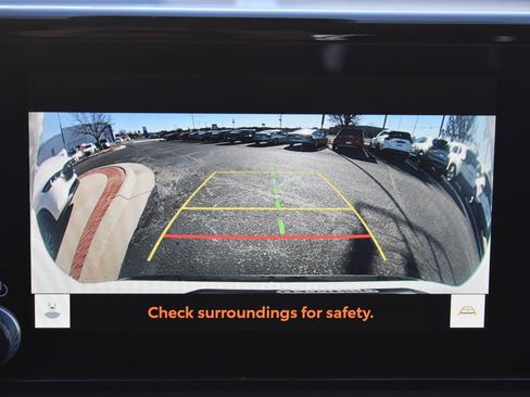 Used 2024 Toyota RAV4 LE image 5