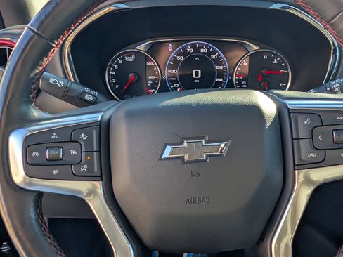 Used 2021 Chevrolet Blazer RS w/ Enhanced Convenience Package image 2