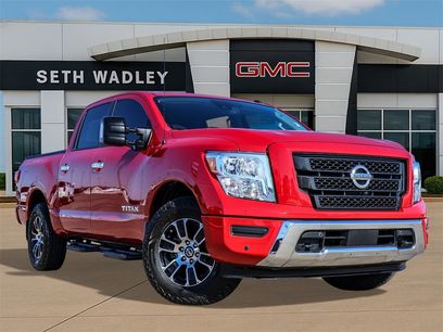 Used 2021 Nissan Titan SV w/ SV Convenience Package