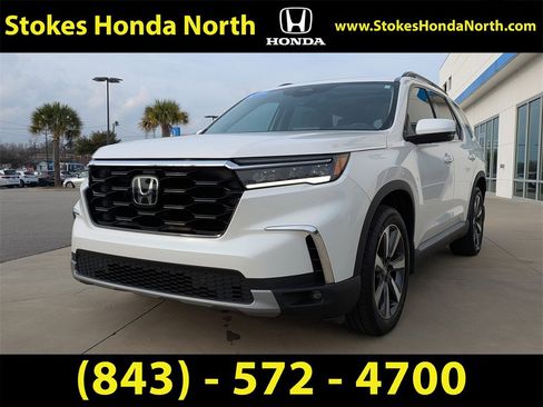 Used 2023 Honda Pilot Touring image 8