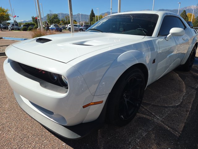 Used 2023 Dodge Challenger R/T Scat Pack RWD image 4