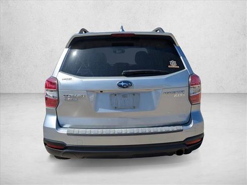 Used 2016 Subaru Forester 2.5i Touring w/ Popular Package #2 AWD/4WD image 6