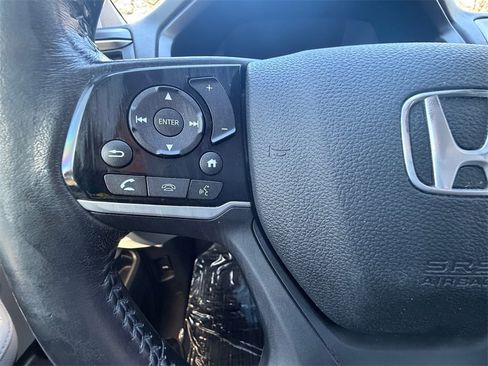 Used 2018 Honda Odyssey Touring image 24