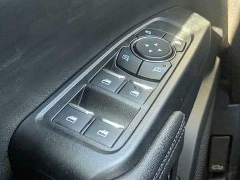 New 2025 Ford Ranger XLT w/ FX4 Off-Road Package image 24