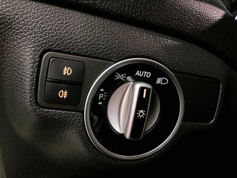 Used 2020 Mercedes-Benz GLA 250 4MATIC image 30