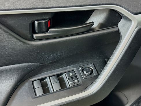 Certified 2023 Toyota RAV4 LE image 18