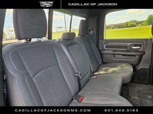 Used 2024 RAM 2500 Big Horn w/ Night Edition AWD/4WD image 21