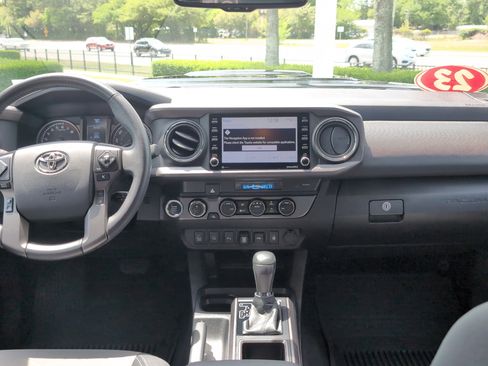 Used 2023 Toyota Tacoma TRD Sport w/ Advanced Technology Package image 26