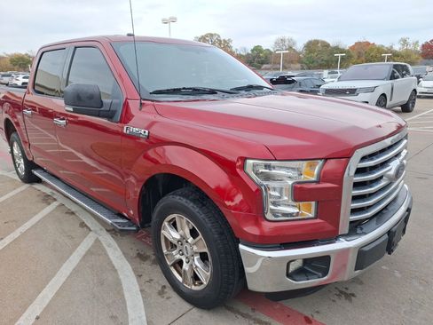 Used 2015 Ford F150 XLT w/ Equipment Group 302A Luxury image 8