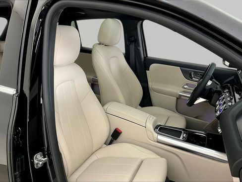 Certified 2026 Mercedes-Benz GLA 250 4MATIC image 29