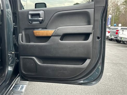 Used 2018 Chevrolet Silverado 2500 LTZ w/ Duramax Plus Package image 16