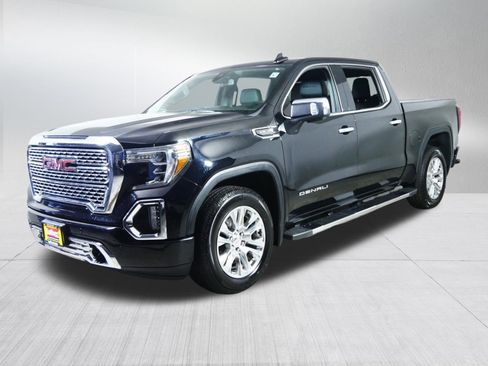 Used 2020 GMC Sierra 1500 Denali w/ Driver Alert Package II AWD/4WD image 3