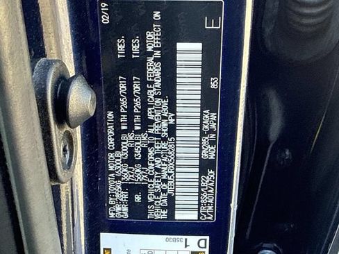 Used 2019 Toyota 4Runner SR5 Premium AWD/4WD image 19