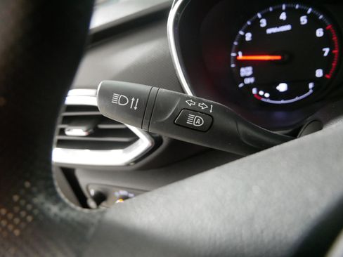 Used 2023 Chevrolet TrailBlazer LT w/ Convenience Package AWD/4WD image 32