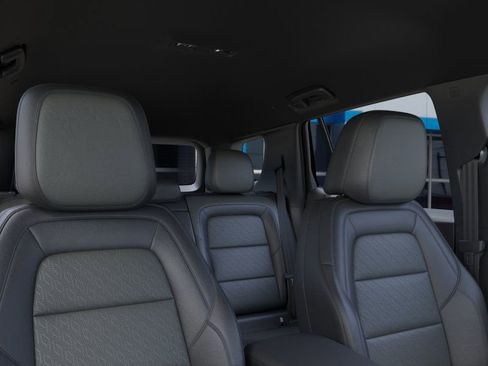 New 2026 Chevrolet Equinox LT w/ Convenience Package II image 28