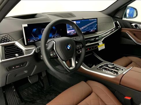 New 2026 BMW X5 xDrive50e w/ Executive Package AWD/4WD image 4