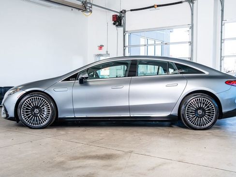 Used 2023 Mercedes-Benz EQS 580 4MATIC Sedan image 8
