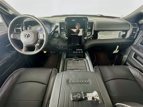 New 2026 RAM 2500 Limited w/ Towing Technology Group image 9