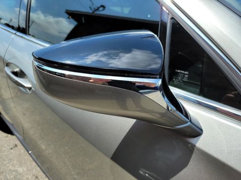 Used 2019 Lexus UX 200 F Sport image 14