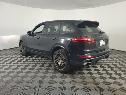 Used 2018 Porsche Cayenne Platinum Edition w/ Premium Package AWD/4WD image 6