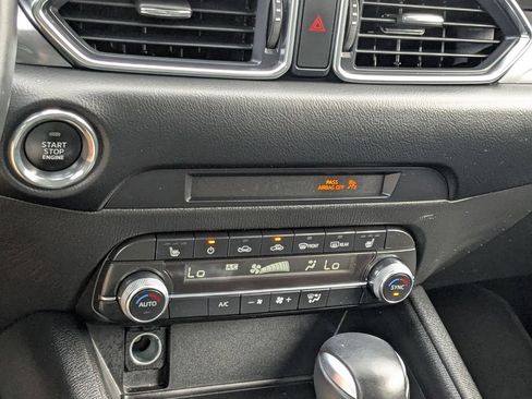 Used 2025 MAZDA CX-5 AWD 2.5 S w/ Preferred Package image 21