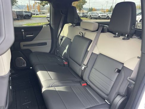 New 2026 GMC Hummer EV 4x4 Crew Cab image 25