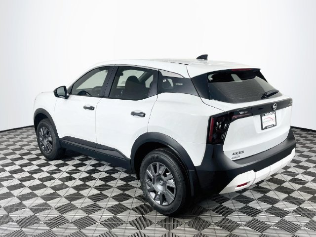 New 2027 Nissan Kicks S FWD image 5