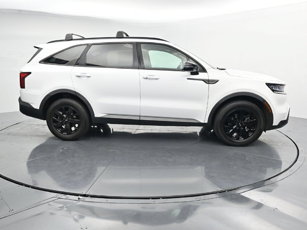 Used 2021 Kia Sorento S w/ Panoramic Sunroof Package AWD/4WD image 9