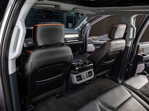 Used 2023 Ford F250 Lariat w/ Lariat Ultimate Package image 33