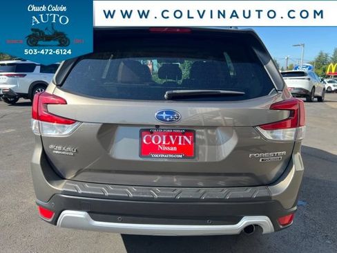 Used 2020 Subaru Forester Touring AWD/4WD image 28