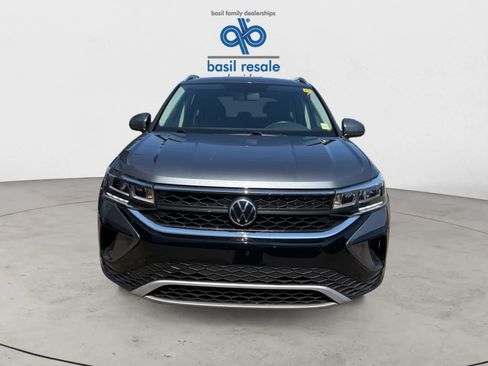 Used 2022 Volkswagen Taos SE AWD/4WD image 10