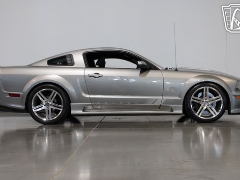 Used 2008 Ford Mustang GT image 22