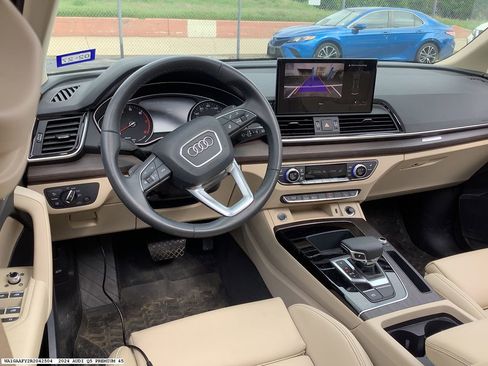 Used 2024 Audi Q5 2.0T Premium image 10