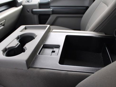 Used 2015 Ford F150 XLT w/ Equipment Group 302A Luxury image 40