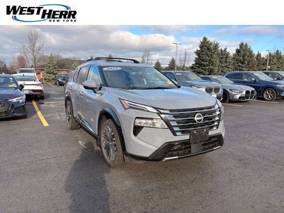 Used 2025 Nissan Rogue Platinum w/ Platinum Premium Package