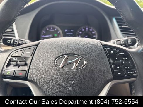 Used 2017 Hyundai Tucson SE Plus FWD image 19