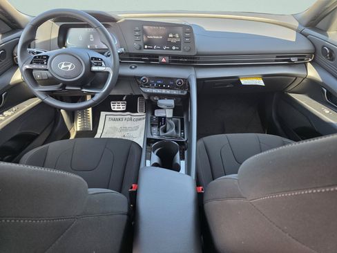 New 2026 Hyundai Elantra SEL Sport Premium FWD image 22