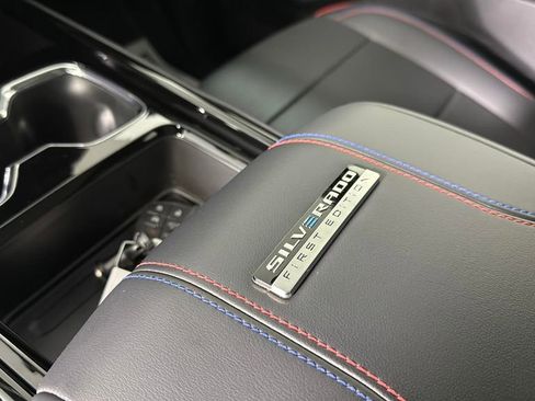 Used 2024 Chevrolet Silverado EV RST image 24