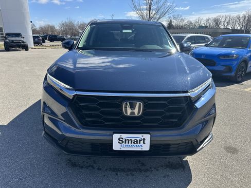 Used 2025 Honda CR-V LX image 8