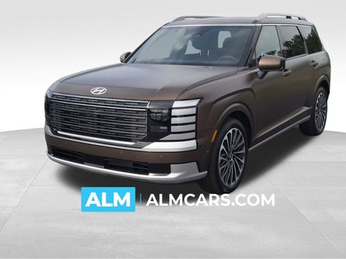 Used 2026 Hyundai Palisade Calligraphy FWD image 1
