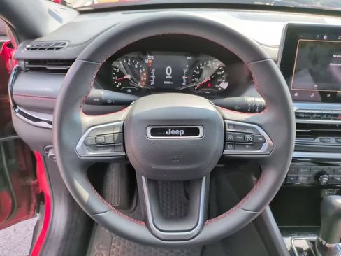 Used 2024 Jeep Compass Trailhawk AWD/4WD image 15