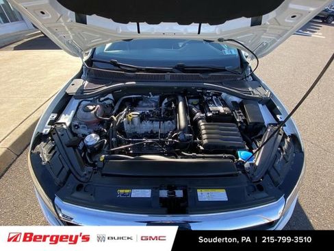 Used 2021 Volkswagen Jetta SE image 33