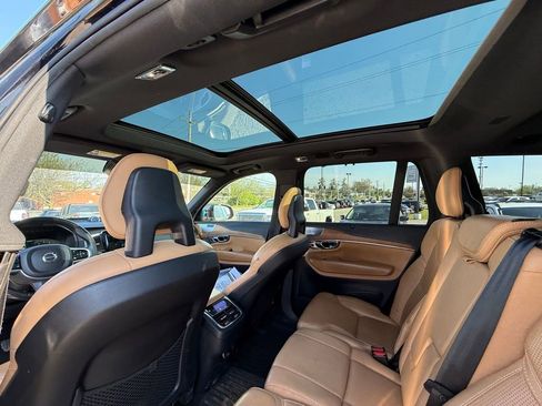 Used 2018 Volvo XC90 T6 Inscription w/ Convenience Package image 24
