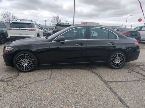 Used 2025 Mercedes-Benz C 300 4MATIC Sedan image 6