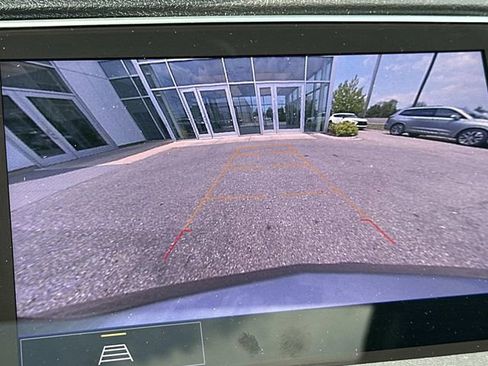 Used 2023 Cadillac XT4 Premium Luxury AWD/4WD image 28