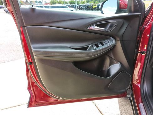 Used 2023 Buick Encore GX Preferred w/ Cold Weather Comfort Package FWD image 9
