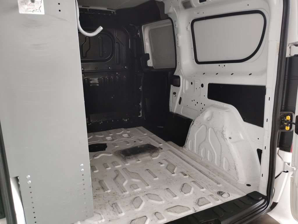 Used 2022 RAM ProMaster City Tradesman FWD image 17