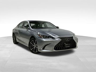 Certified 2022 Lexus ES 250 w/ Premium Package