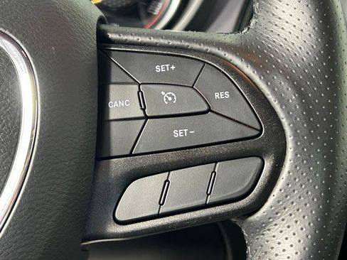 Used 2021 Dodge Challenger R/T Scat Pack RWD image 25