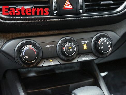 Used 2023 Kia Forte LXS image 20